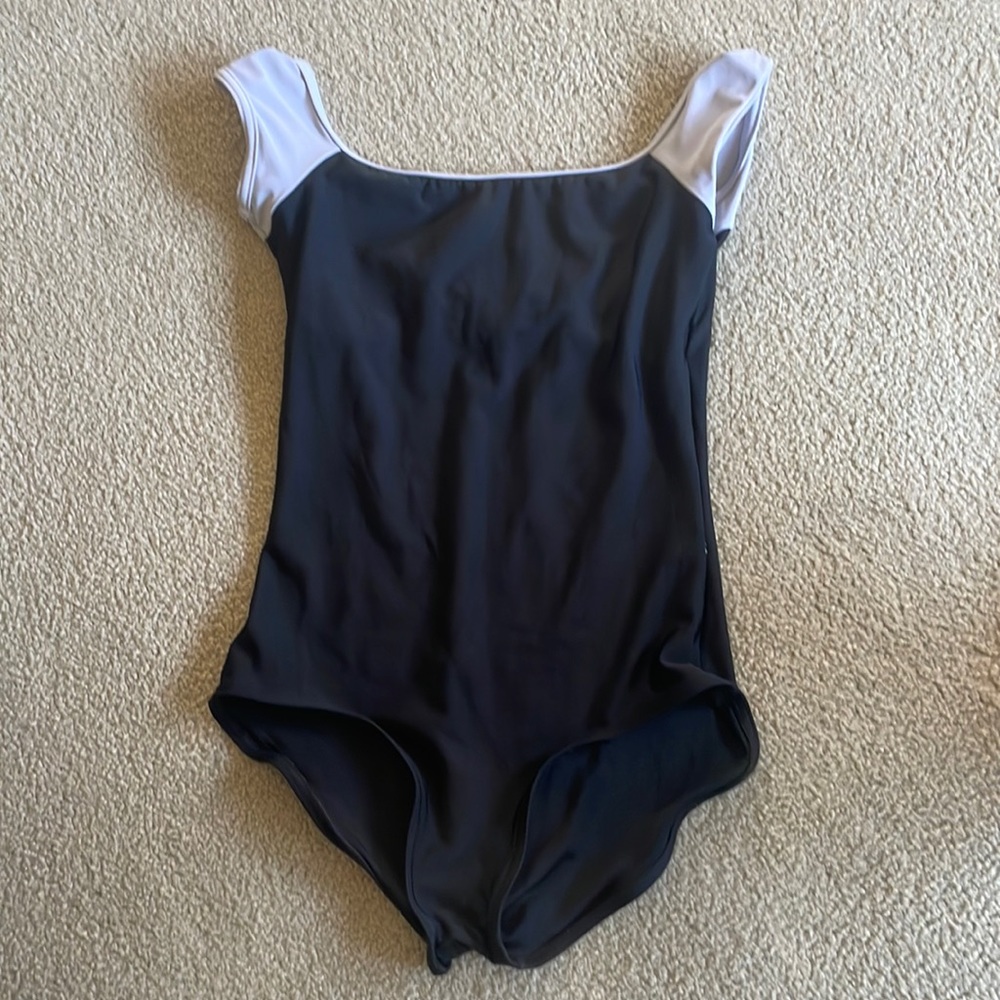 Yumiko Wendy extra small leotard